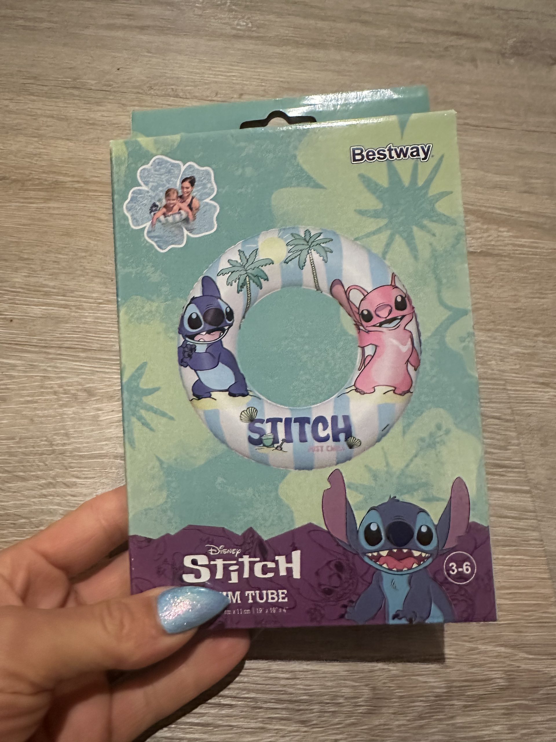 Schwimmring stitch neu